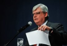 PF fez operação de busca e apreensão na casa e escritório de Janot